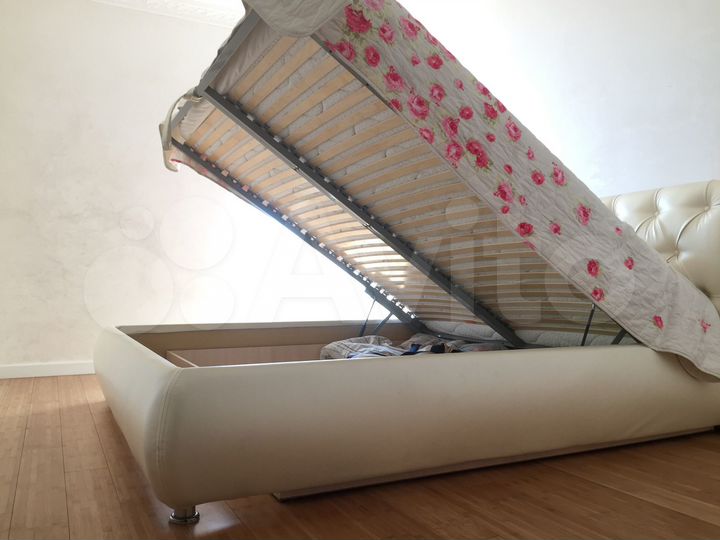 2-к. квартира, 60 м², 22/22 эт.