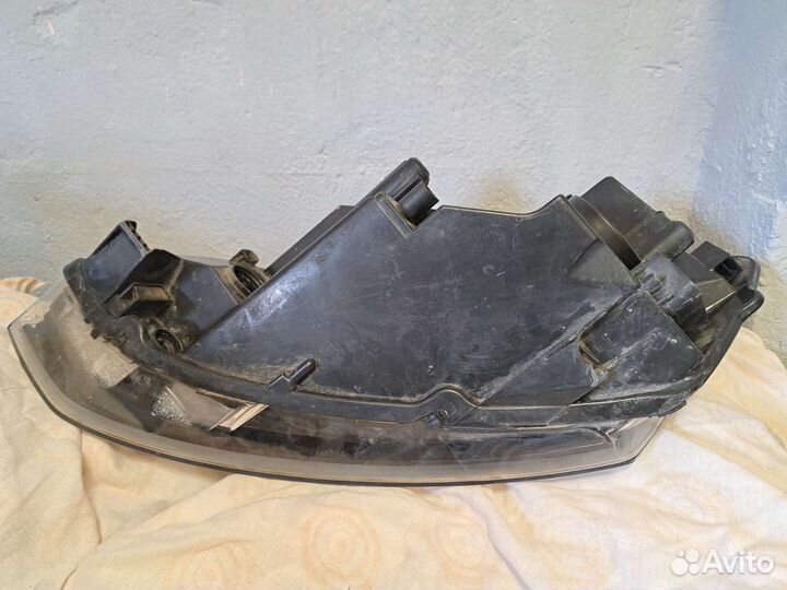 Фара правая volkswagen polo 5