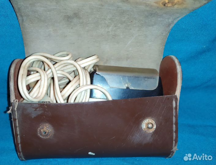 Электробритва 