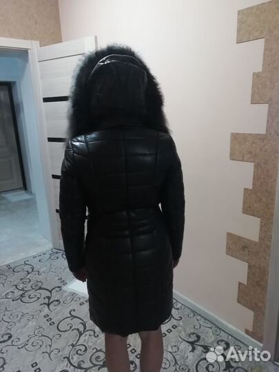 Пуховик женский