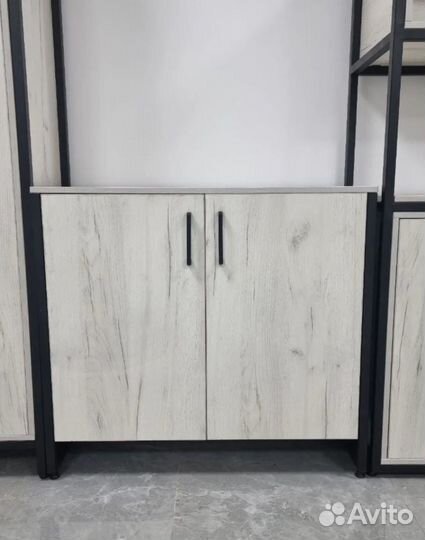 Офисная мебель в стиле лофт