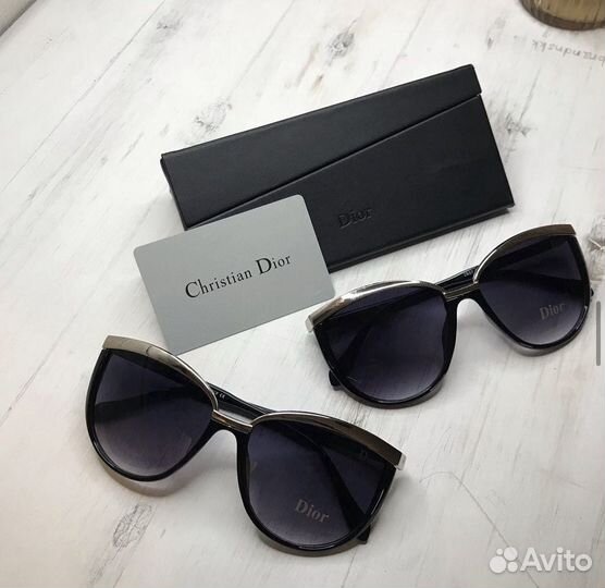 Солнцезащитные очки женские