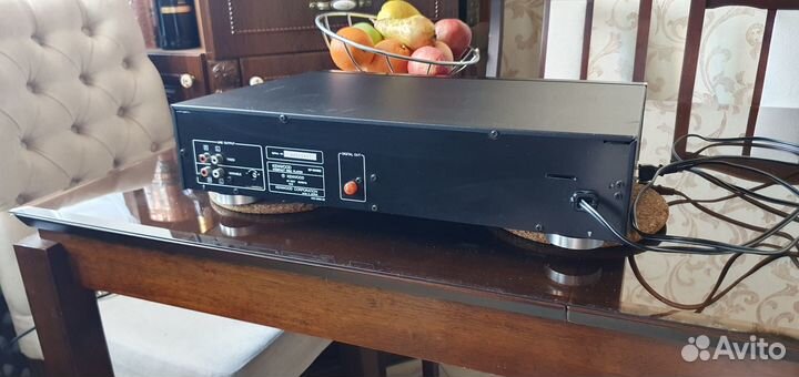 CD проигрыватель Kenwood DP 880SG