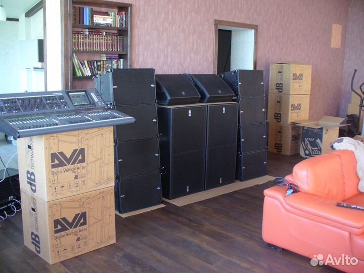 Комплект звукового оборудования