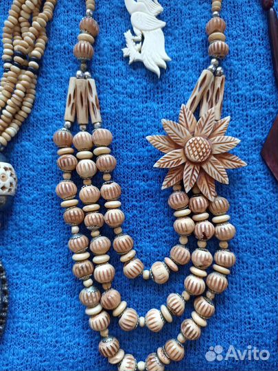 Костяные украшения