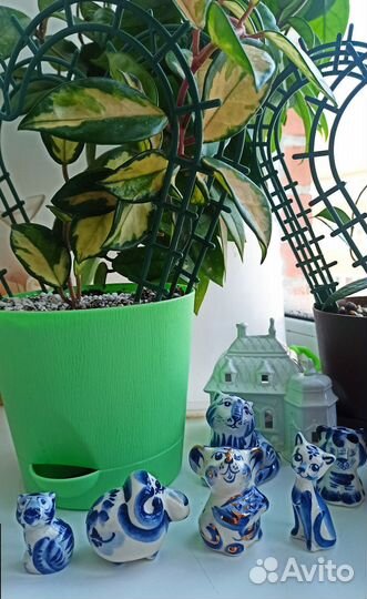 Гжель Фигурки Статуэтки Вазы Салфетницы