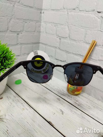 Солнцезащитные очки clubmaster