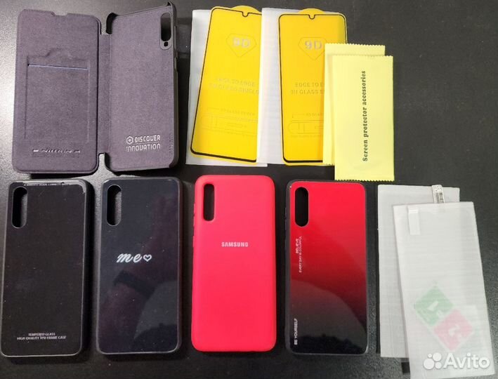 Чехлы и стекла Samsung A70