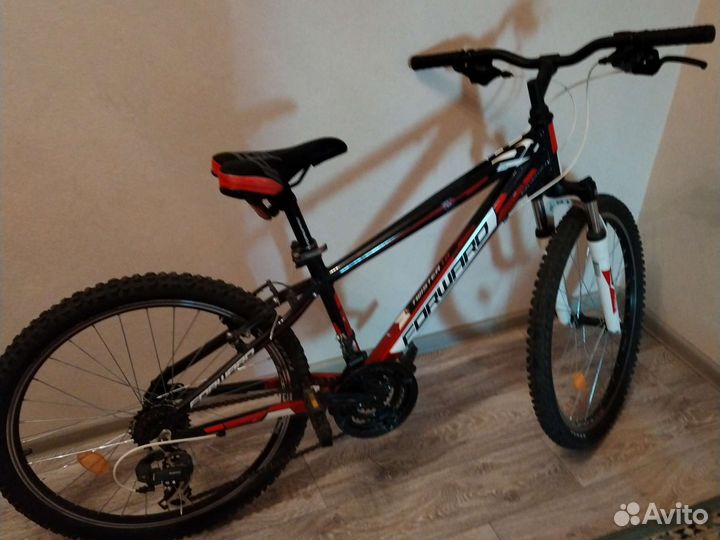 Велосипед подростковый Forward Twister 1.0