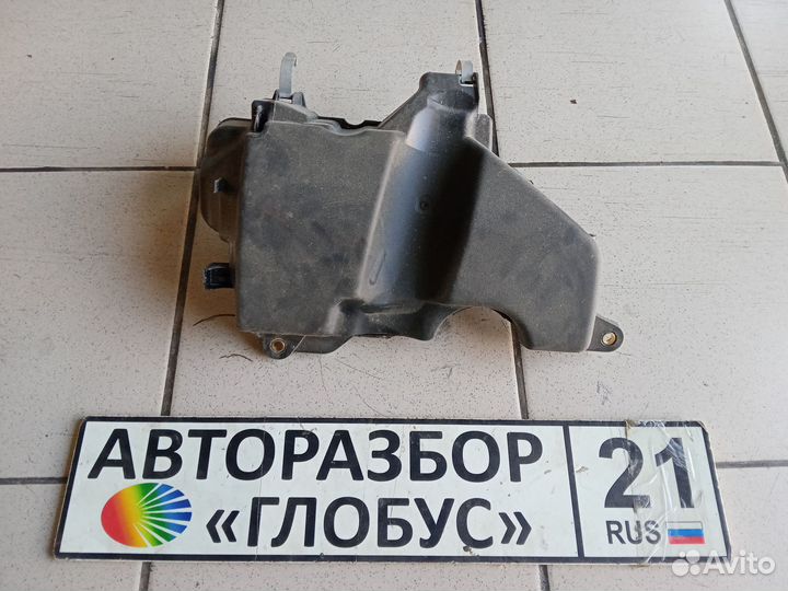 Крышка кожух двигателя K9K Рено Дастер