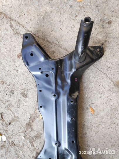 Подрамник mitsubishi lancer 10