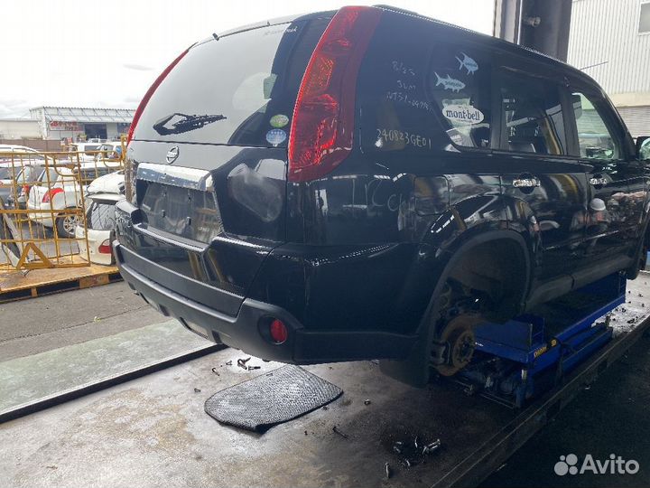 Петля капота Nissan X-trail NT31