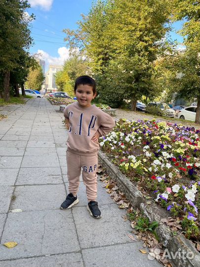 Новый костюм GAP, 92-104