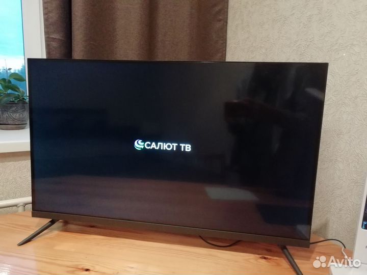 Телевизор SMART32