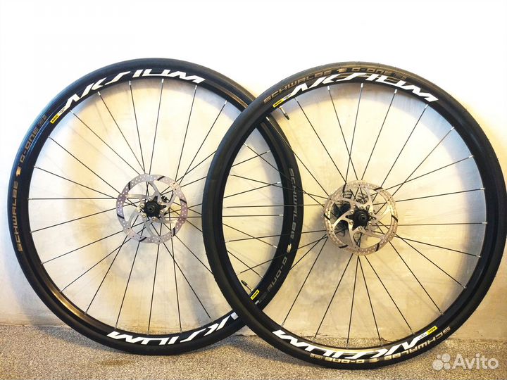 Вилсет 28“ Mavic Aksium Disk под эксцентрики