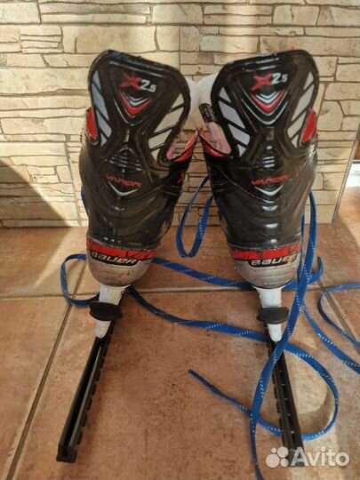 Хоккейные коньки бауэр X 2,5