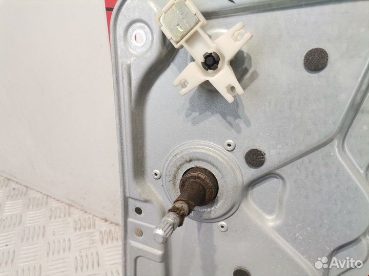 Стеклоподъемник Skoda Fabia (6Y) 2000 6Y0839656