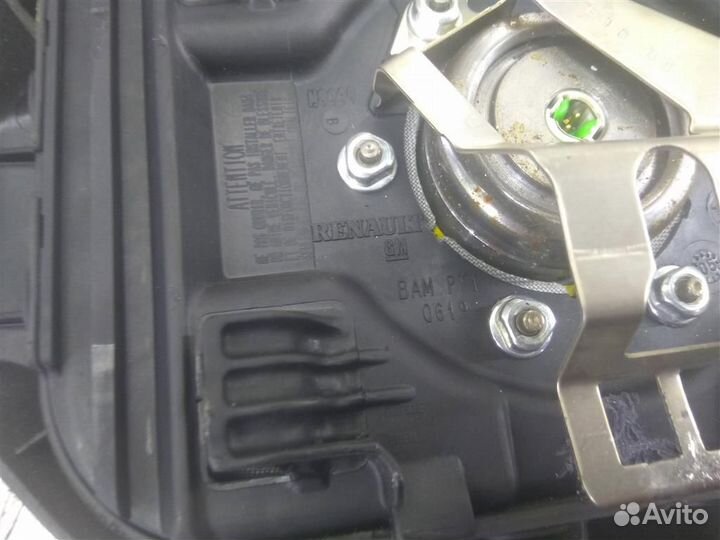 Подушка безопасности водителя Опель Vivaro A