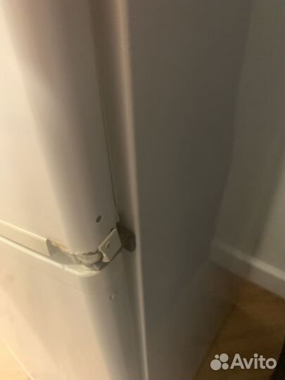 Холодильник whirpool