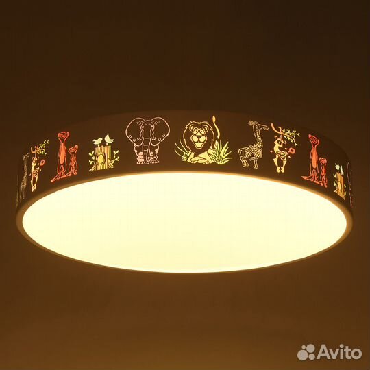 Светильник потолочный LED для детской De Markt
