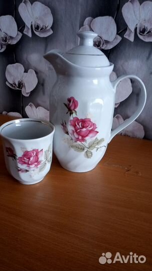 Кувшин и бокал