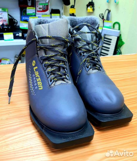 Лыжные ботинки Larsen Cross