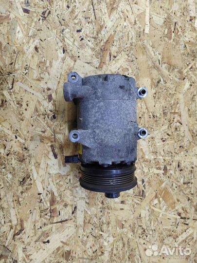 Компрессор кондиционера Ford Focus 2 1.8 2.0
