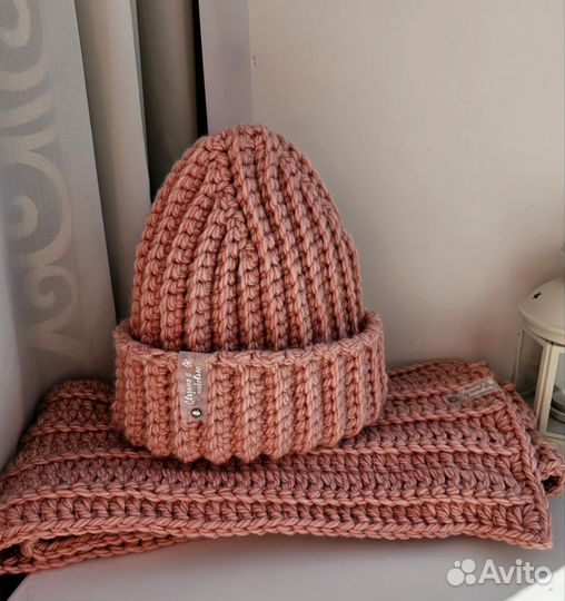Шапка вязаная