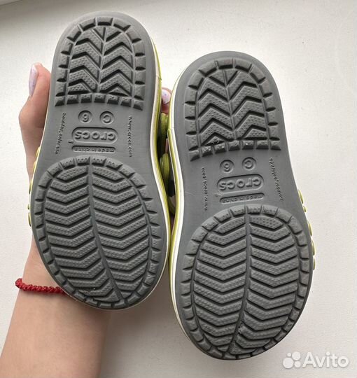 Сандали crocs c6