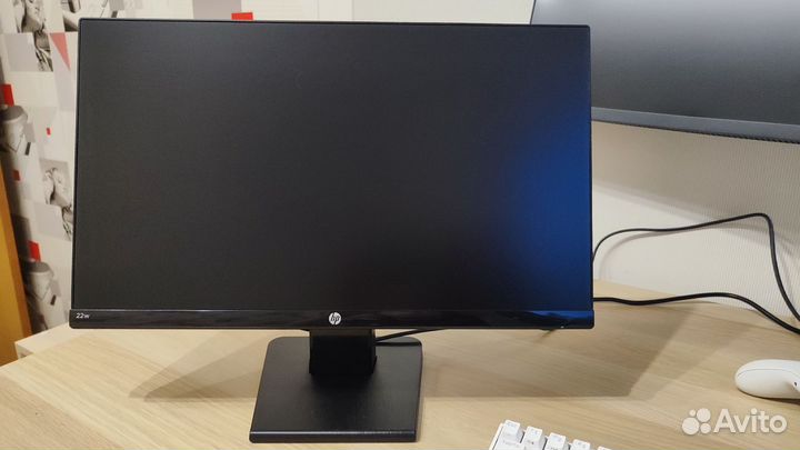 Монитор HP 22w