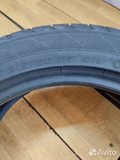 Dunlop Enasave EC204 215/50 R17 91V