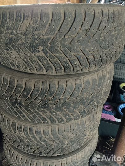 Nokian Tyres Hakkapeliitta 1 195/50 R16