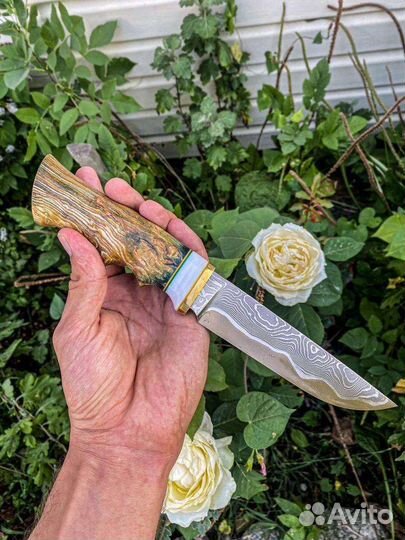 Нож из дамасской стали