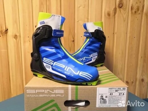 Лыжные ботинки коньковые