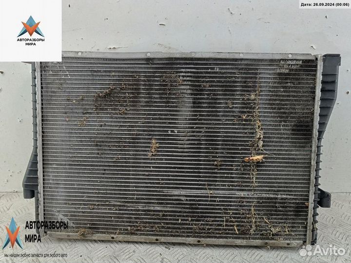 Радиатор (основной) BMW 5 E39 1999