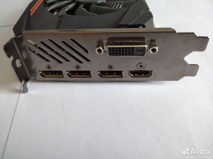 Видеокарта Gigabyte AMD Radeon RX 580 aorus 4Gb