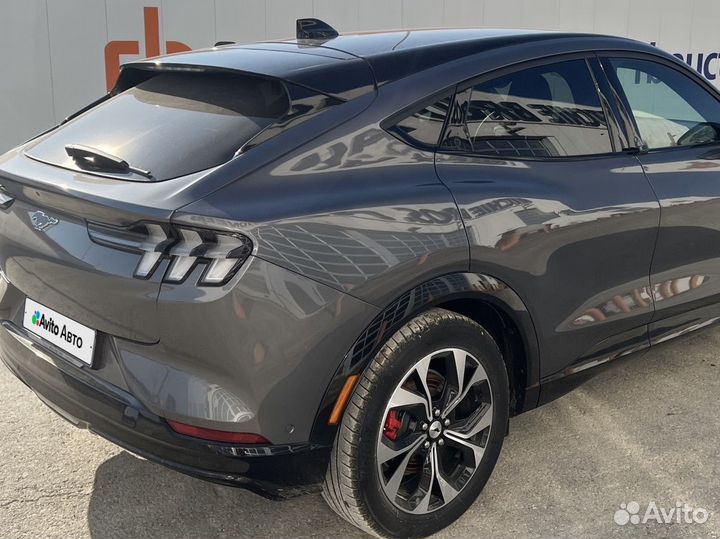 Ford Mustang Mach-E 337 л.с. AT, 2023, 32 000 км