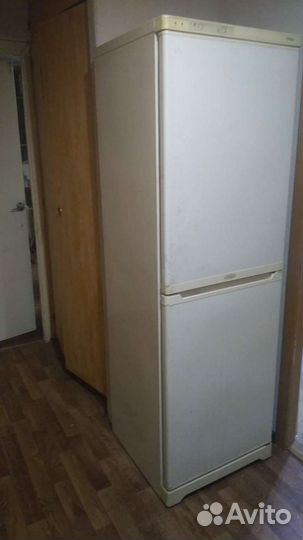 Холодильник бу stinol-103L