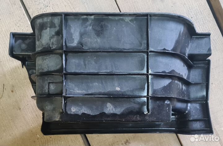 Подножка JAC N 120 нижняя