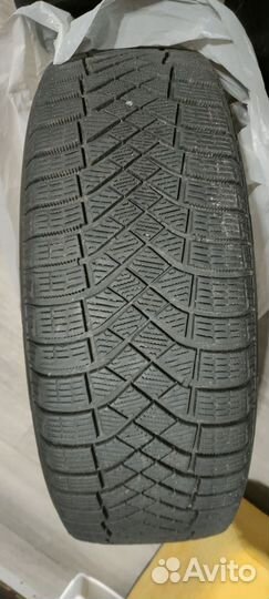 Pirelli Ice Zero FR 215/60 R17 100