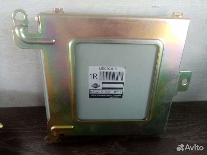 Блок управления двигателем Nissan Almera N16