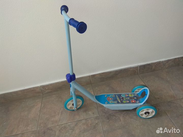 Самокат детский трехколесный