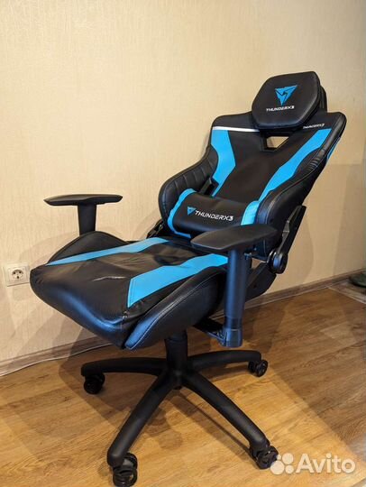 Игровое кресло thunderx3