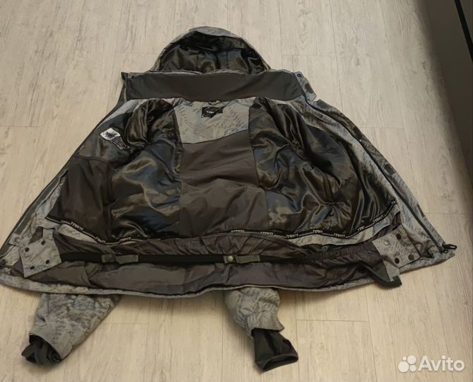 Сноубордическая куртка termit