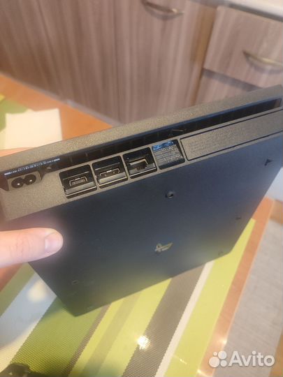 Sony playstation 4 slim 1tb
