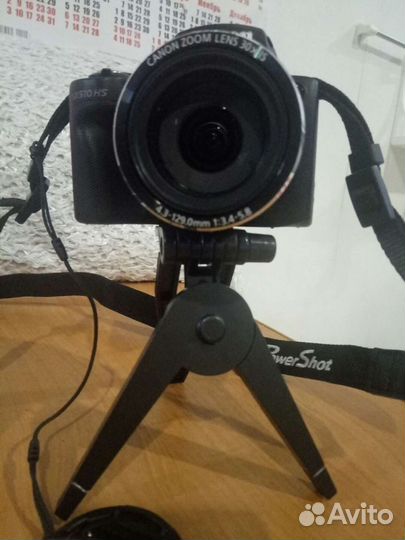 Зеркальный фотоаппарат. (предлогай свою цену)