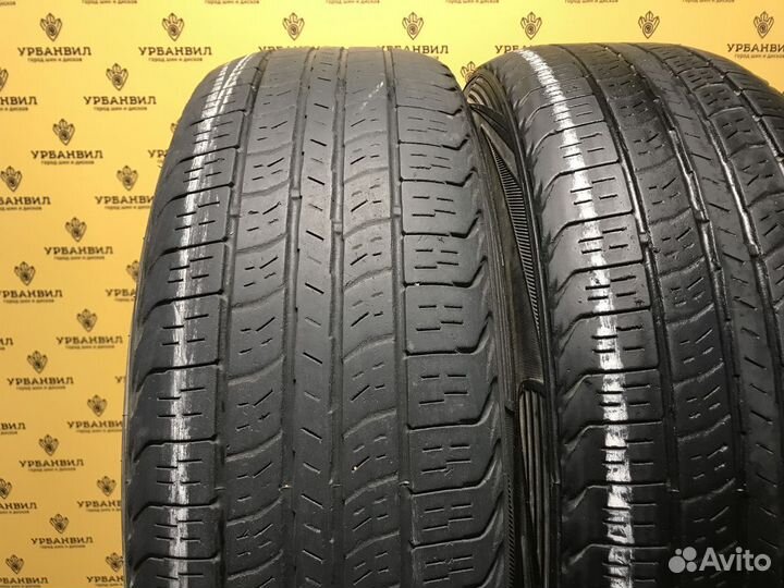 Kumho Road Venture APT KL51 225/65 R17 102H