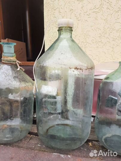 Бутылка стеклянная