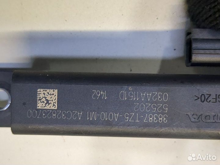 Антенна Acura RDX, 2016