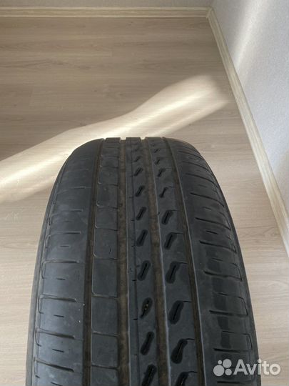 Pirelli Cinturato P7 215/55 R17